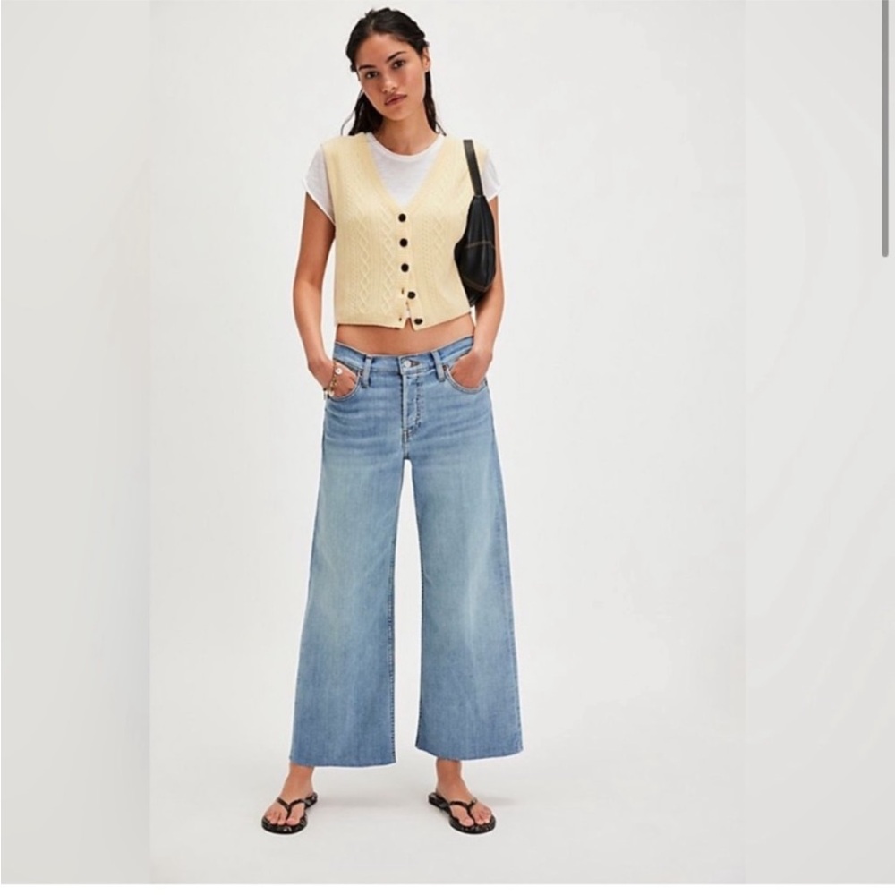 Re/Done NWT Marea Cropped Jeans Women’s Size 26 Wide Leg Mid Rise Light Wash